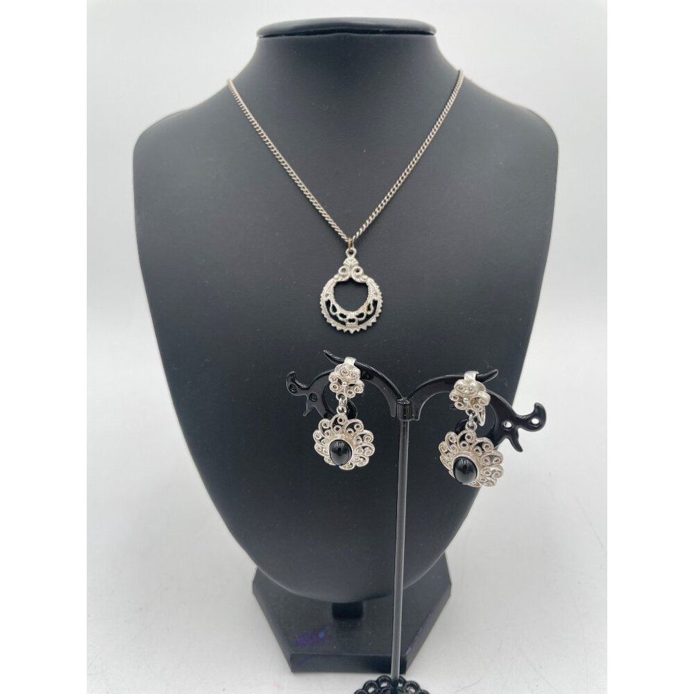 Silver Filigree Necklace & Earrings Set Black Stone Cabochons Signed Amway
